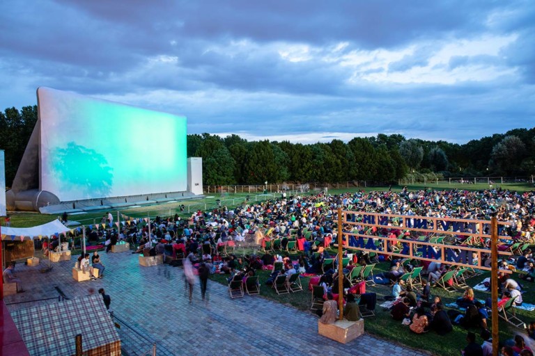 Profitez dès maintenant du retour du ciné en plein air de la Villette