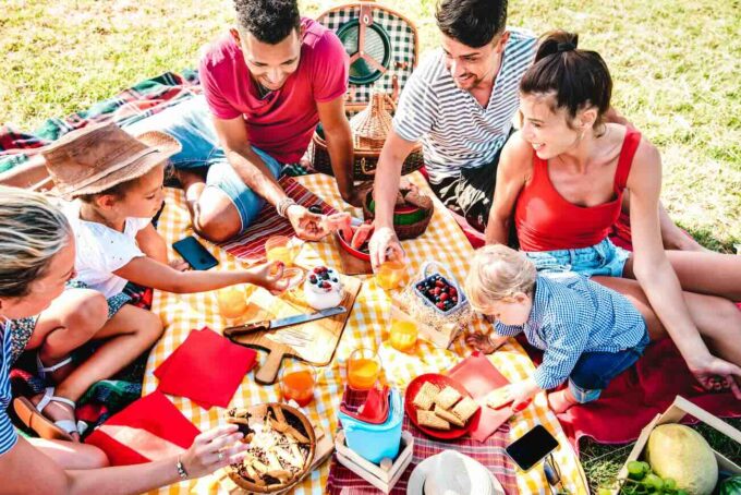 picnic paris