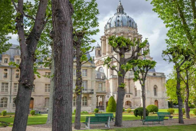 paris : hôpital du val de grâce